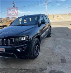 جیپ گراند شیرۆکی